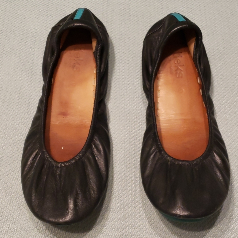 Black tieks size 9 ❤